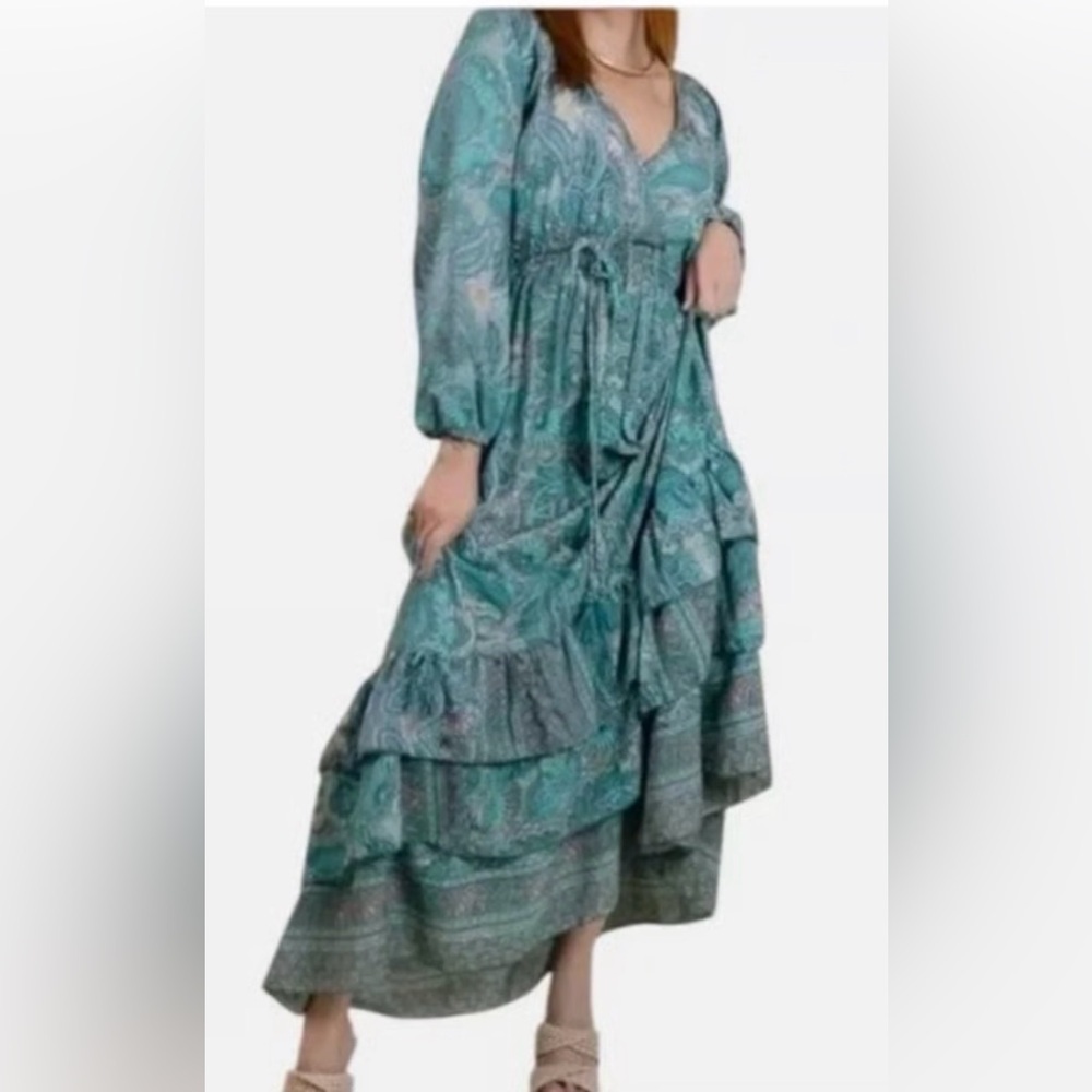 Boemo Maxi LONG PEASANT DRESS V-Neck Elastc Waist Flowing Ruffle Long Sleeves Sm